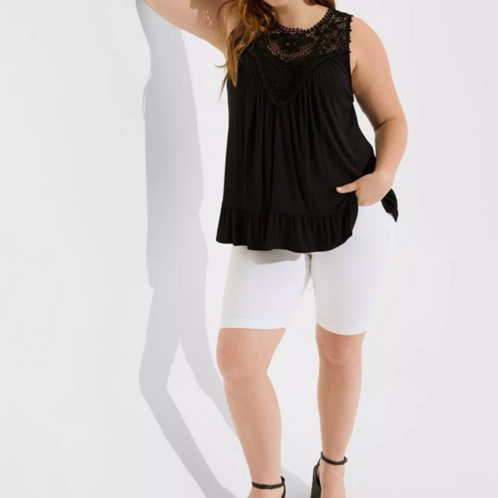 TORRID Super Soft Crew Neck Lace Yoke Tank NWT - Picture 2 of 9